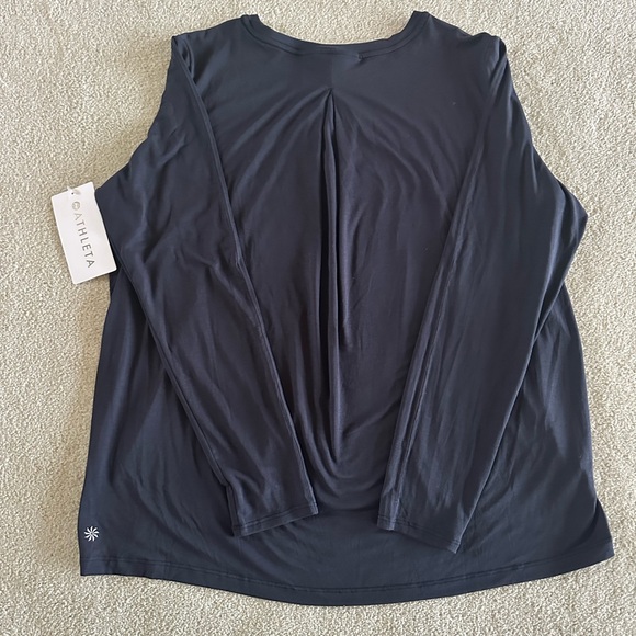 NWT Athleta With Ease Top. Black, Size Medium - Picture 6 of 8